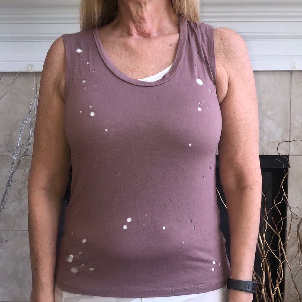 It Closet: Purple Tank Top with holes